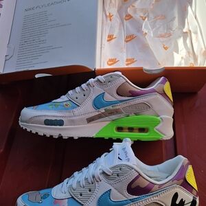 Nike Air Max 90 Flyleather Sneakers